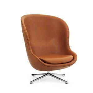 Normann Copenhagen - Hyg lænestol høj m. drejestel - Aluminium/ultra læder brandy