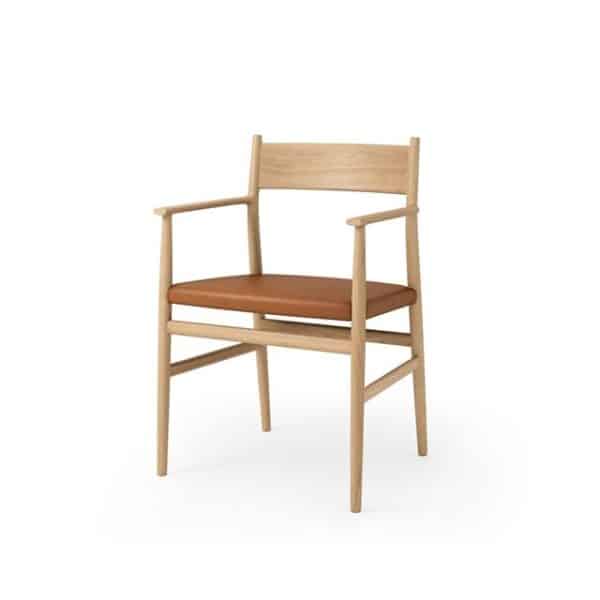 Brdr. Krüger Arv Spisebordsstol Med Armlæn Egetræ/Brandy Læder